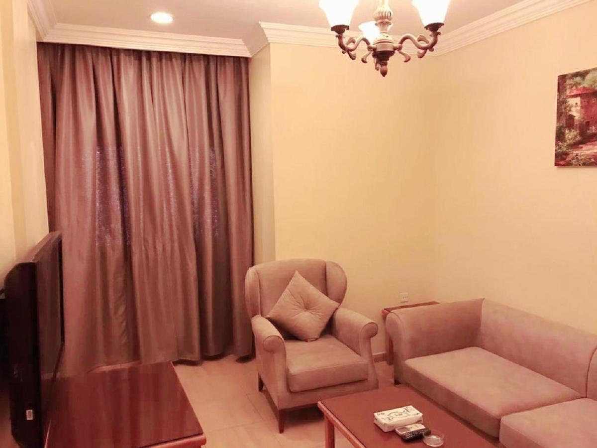 Al Safa Hotel Suites Джазан Екстериор снимка
